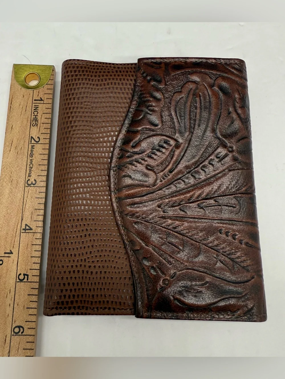 Vintage Amity Cowhide Leather Trifold Wallet